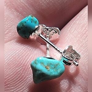 Natural Arizona Turquoise Crystal Stud Earrings .925 Sterling Silver 6.5mm